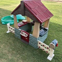 Little Tikes Playhouse And Turtle Sand Box