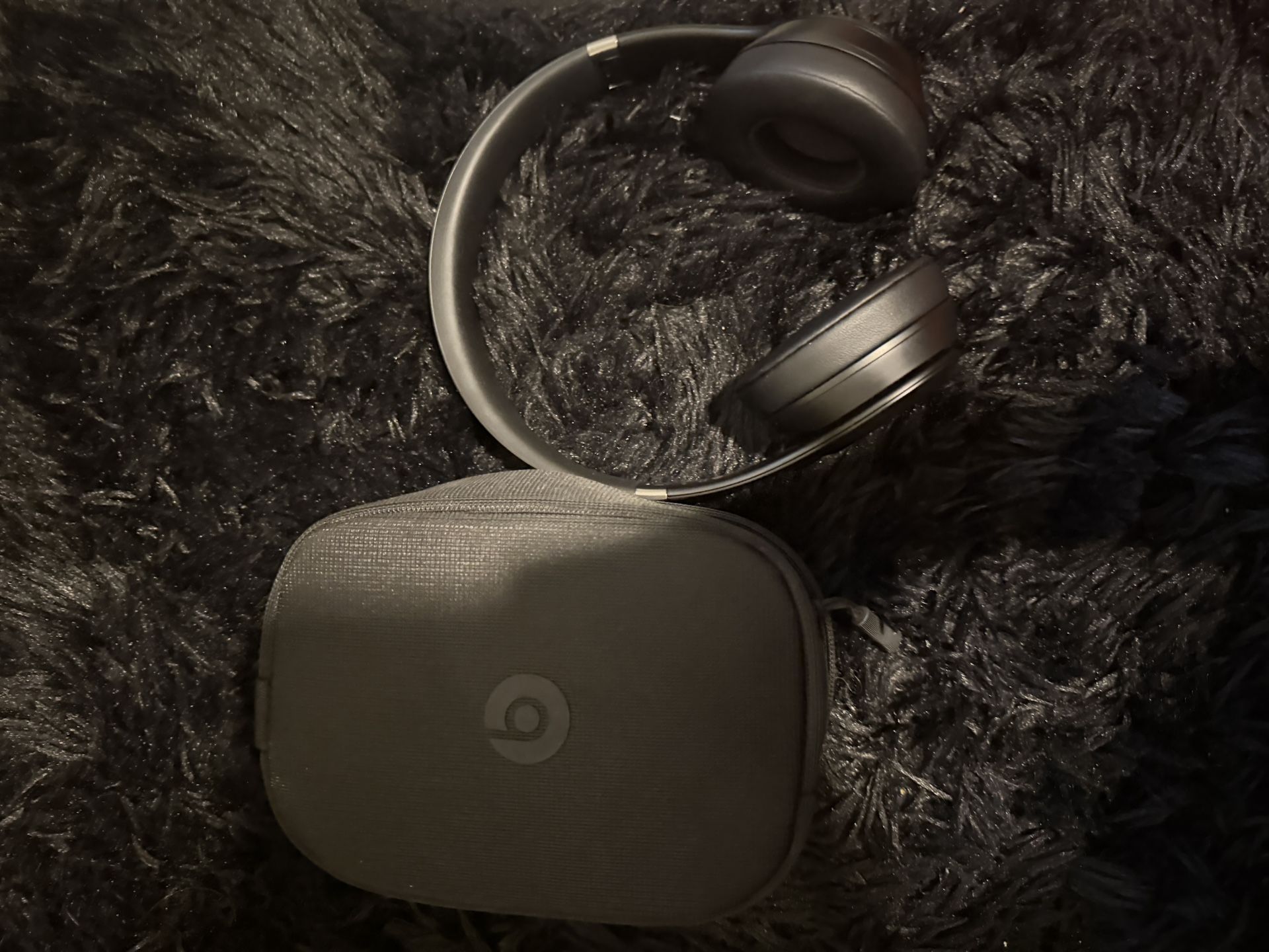 beats solo 4 wireless