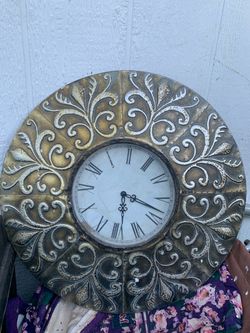 Five Dollar Zone Untested Large Decorative Wall Clock Gold Scrollwork