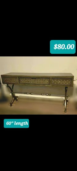 Console/TV Stand