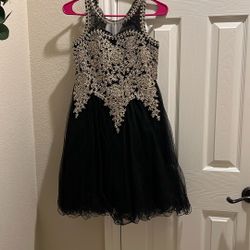 Women’s Juniors Party Dress - Size 4/6