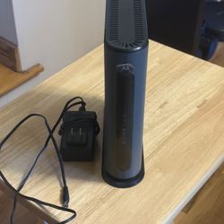 Motorola MG7550 Modem - Used