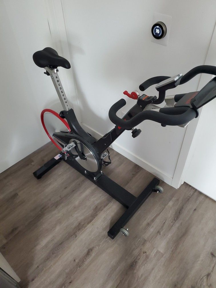 KEISER M3i Indoor Bike w/ Bluetooth 