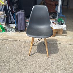 Chair Black 