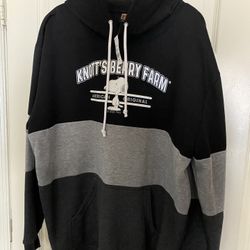 Knotts Berry Farm Hooded Fleece Snoopy Plus Size 2x