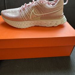 Nike Women’s Shoes 