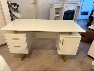 Desk & Bench