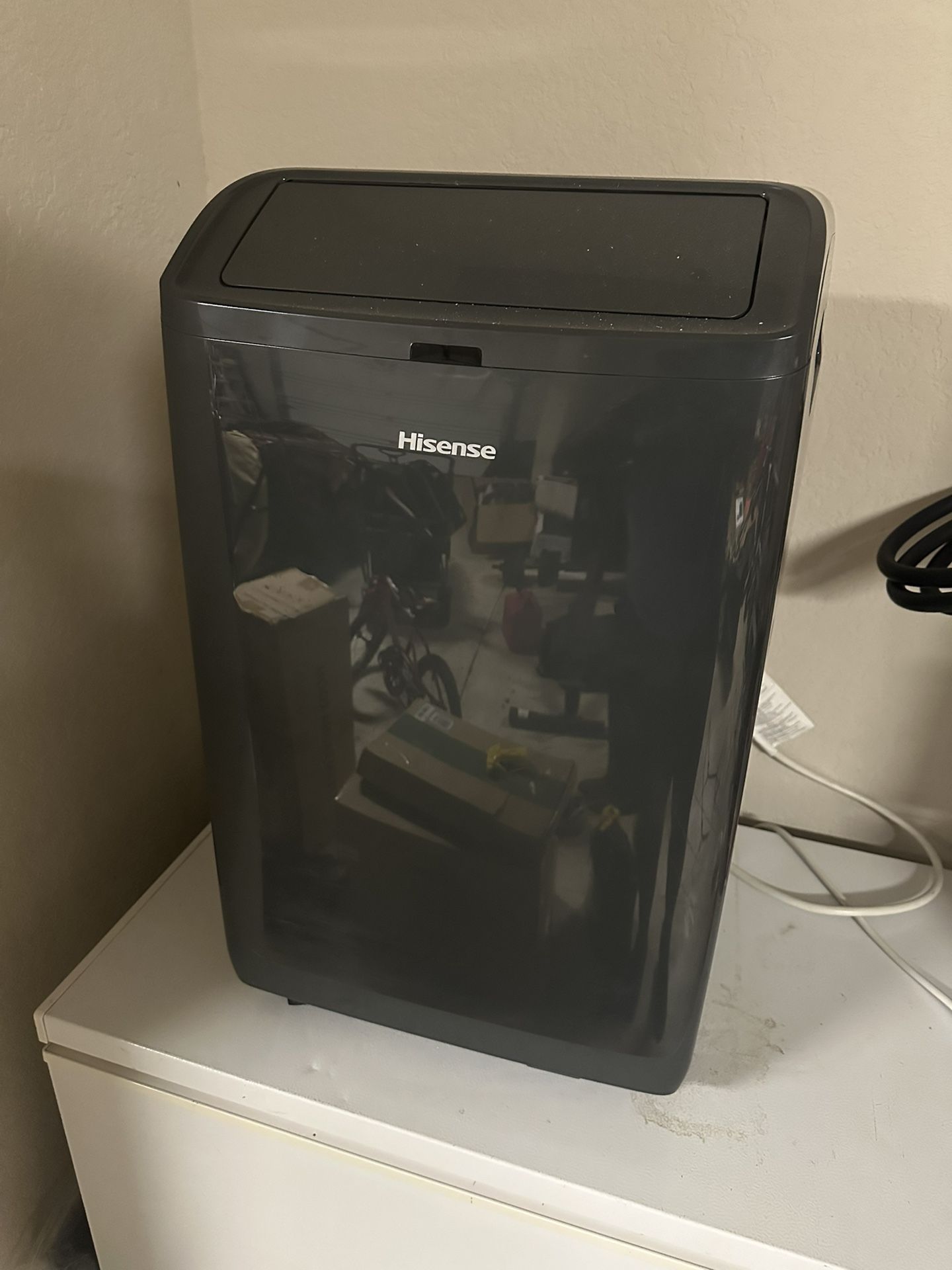 Like New Hisense Portable AC