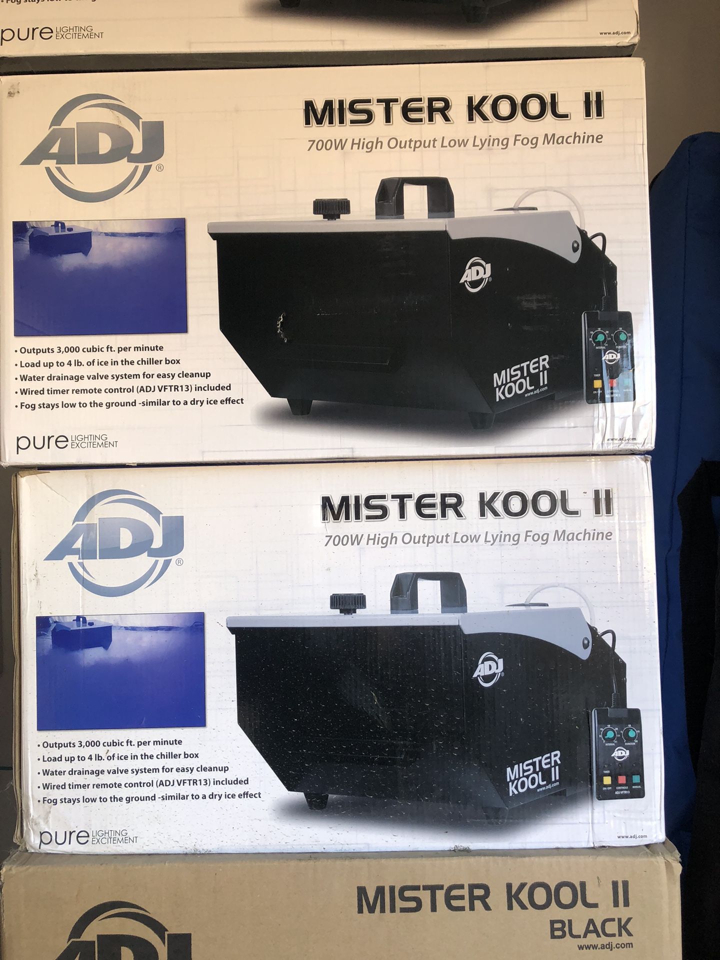 ADJ Mr Kool II Low Lying Fog Machine for Sale in Riverside, CA OfferUp
