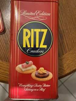 1996 limited edition rich crackers can