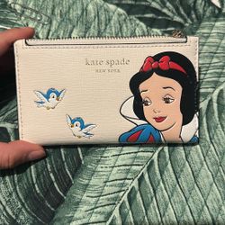 Disney Kate Spade Snow White Wallet 