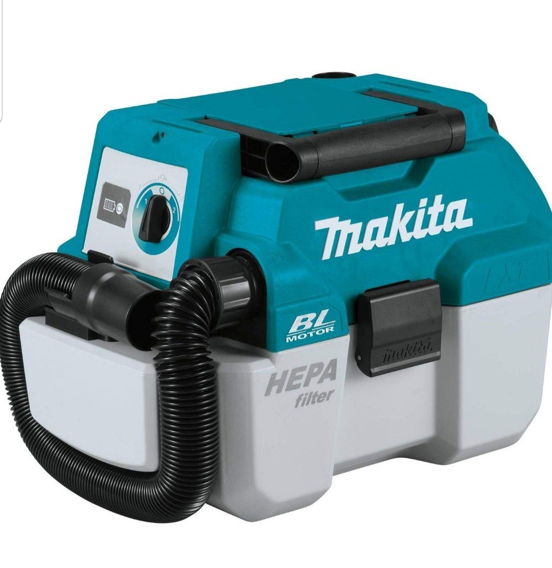 Makita LTX 18V wet/dry vacuum tool only