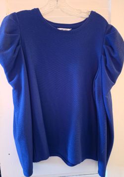 Ladies top size large