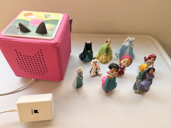 Tony Box, Charger And 9 Tony Figures