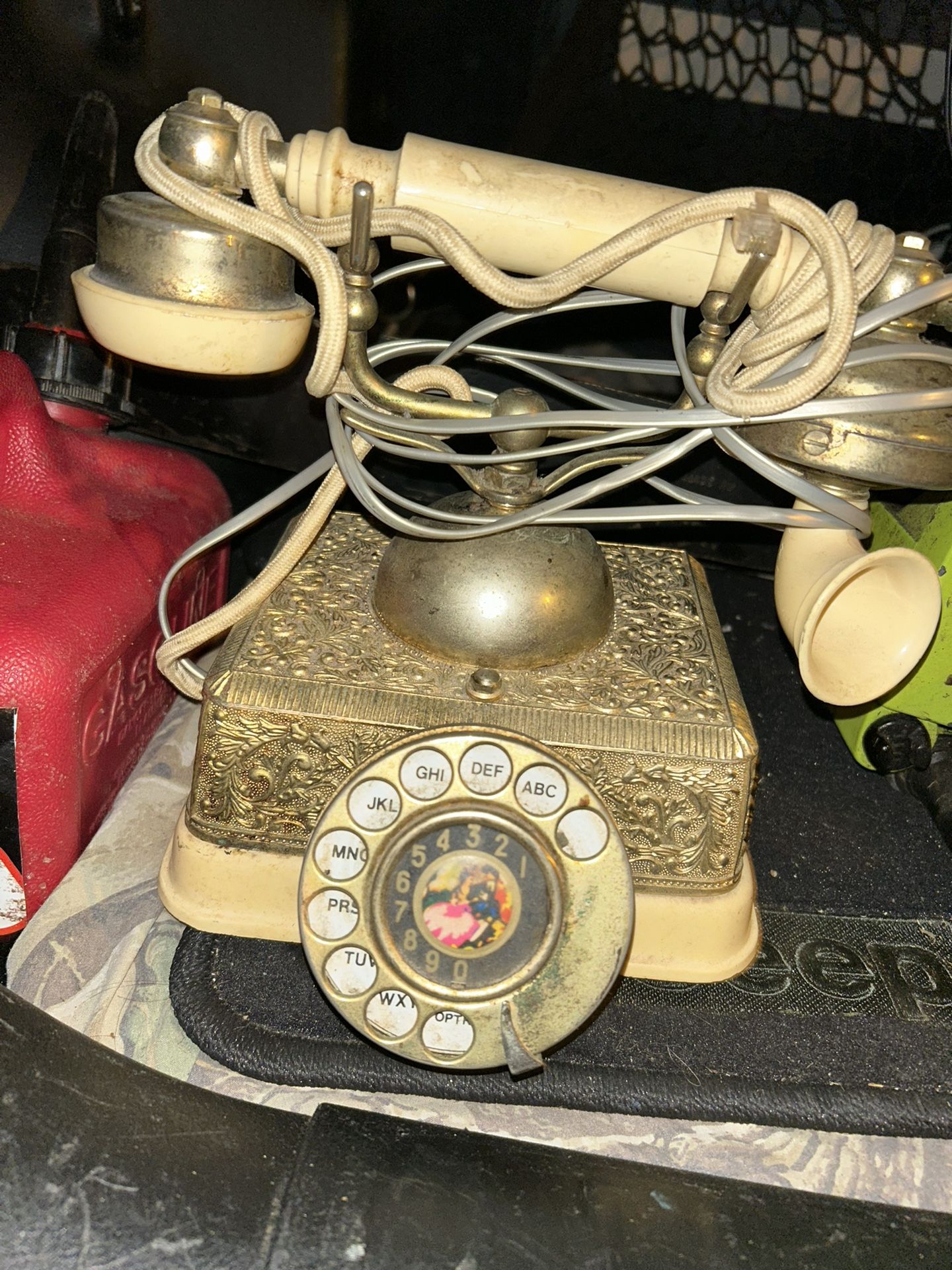 Antique Telephone 