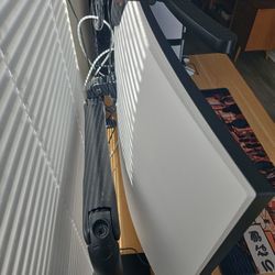 LG 40" 5K Thunderbolt Monitor