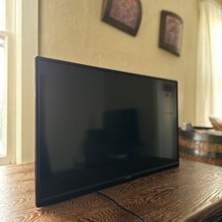 Vizio 32” LED Smart TV