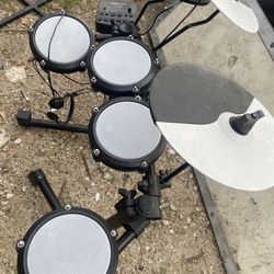 Bateria Electrónica Funciona Bien 