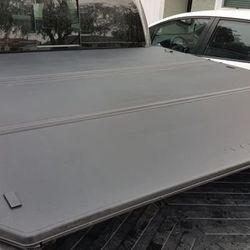 3rd Gen Tacoma OEM Short Bed Cover.