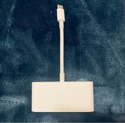 Apple USB-C VGA Multiport Adapter