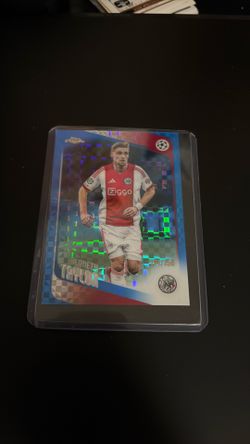 2025-26 Topps Chrome Kenneth Taylor #127 X-Fractor numbered 131/150