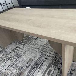 BEAUTIFUL COFFE TABLE 
