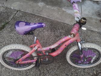 Lil. Girls Barbie Bike