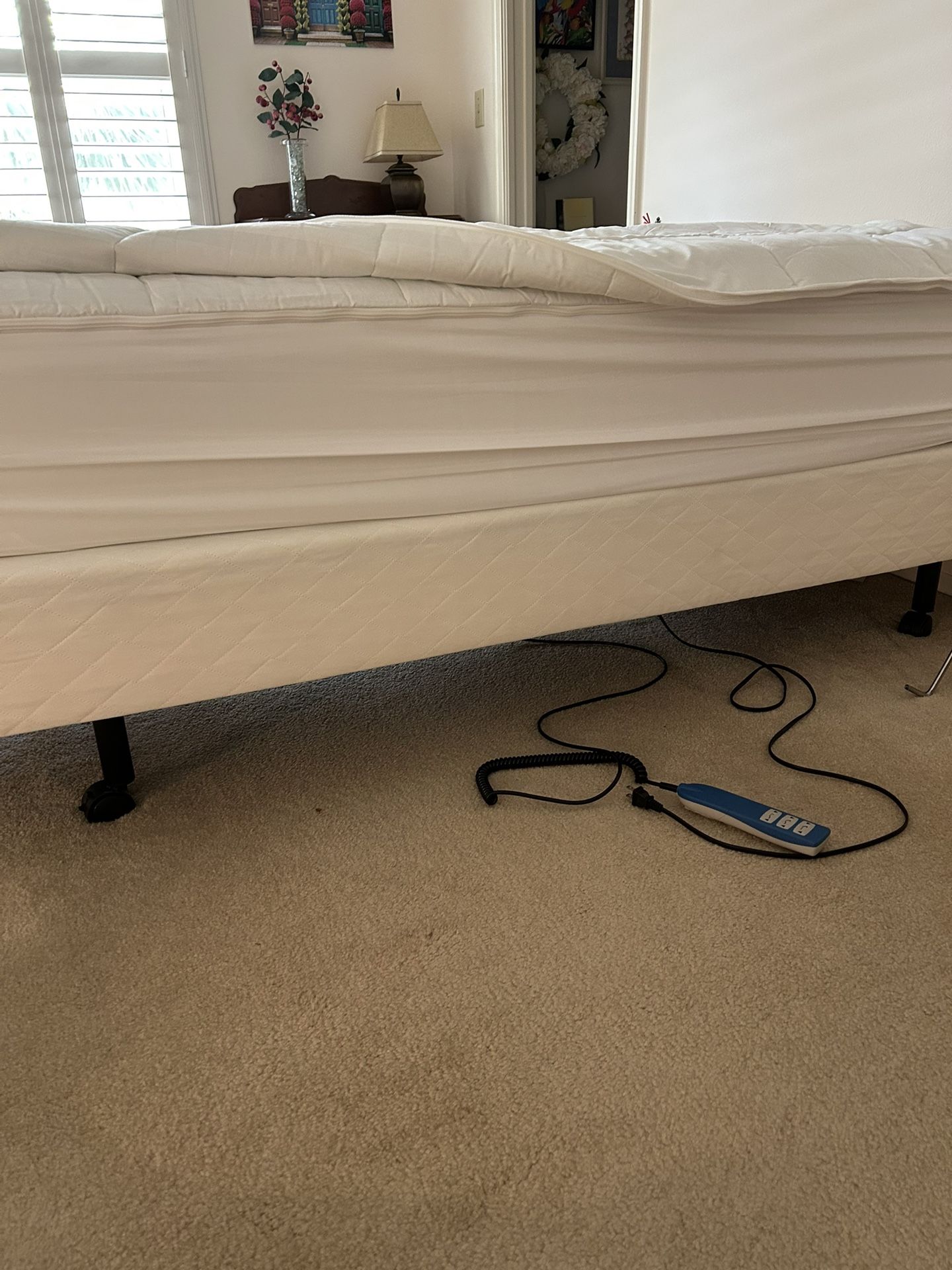 X Large Electric Twin Bed. New Perfect Condition. Orthopedic New mattress