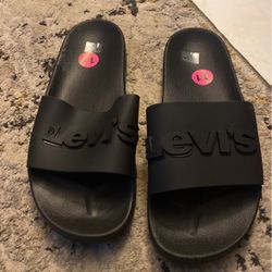 Men’s Slides