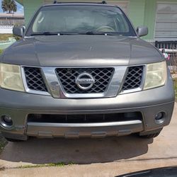 2005 Nissan Pathfinder