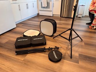 Neewer 2-Pack 660 LED Bi-Color Video Lights + Stands & Softboxes