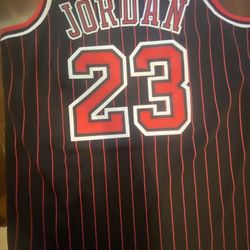 Chicago Bulls 1996-97 michael jordan #23 jersey