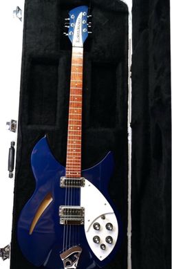 Rickenbacker Electric Guitar Midnight Blue - USA with Hard Case