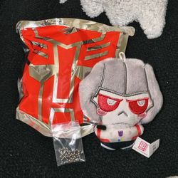 Megatron Reesee Mini Plush Keychain (Transformers)