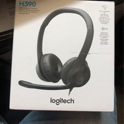 Logitech’s H390 Open Box New