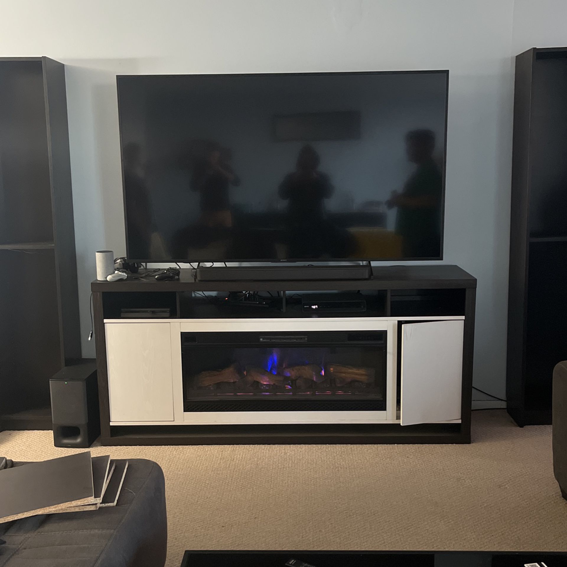 Fire Place And Tv 