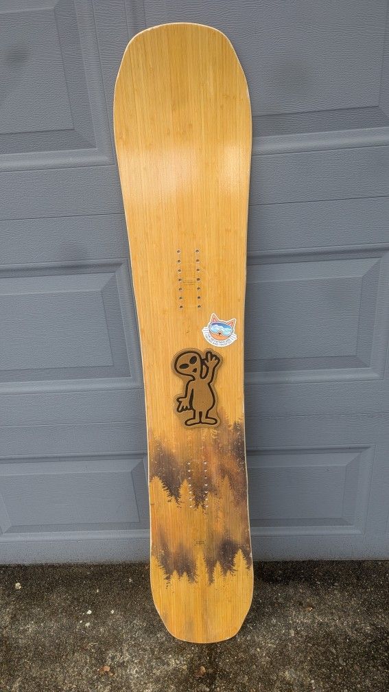 Arbor Snowboard w/Bindings