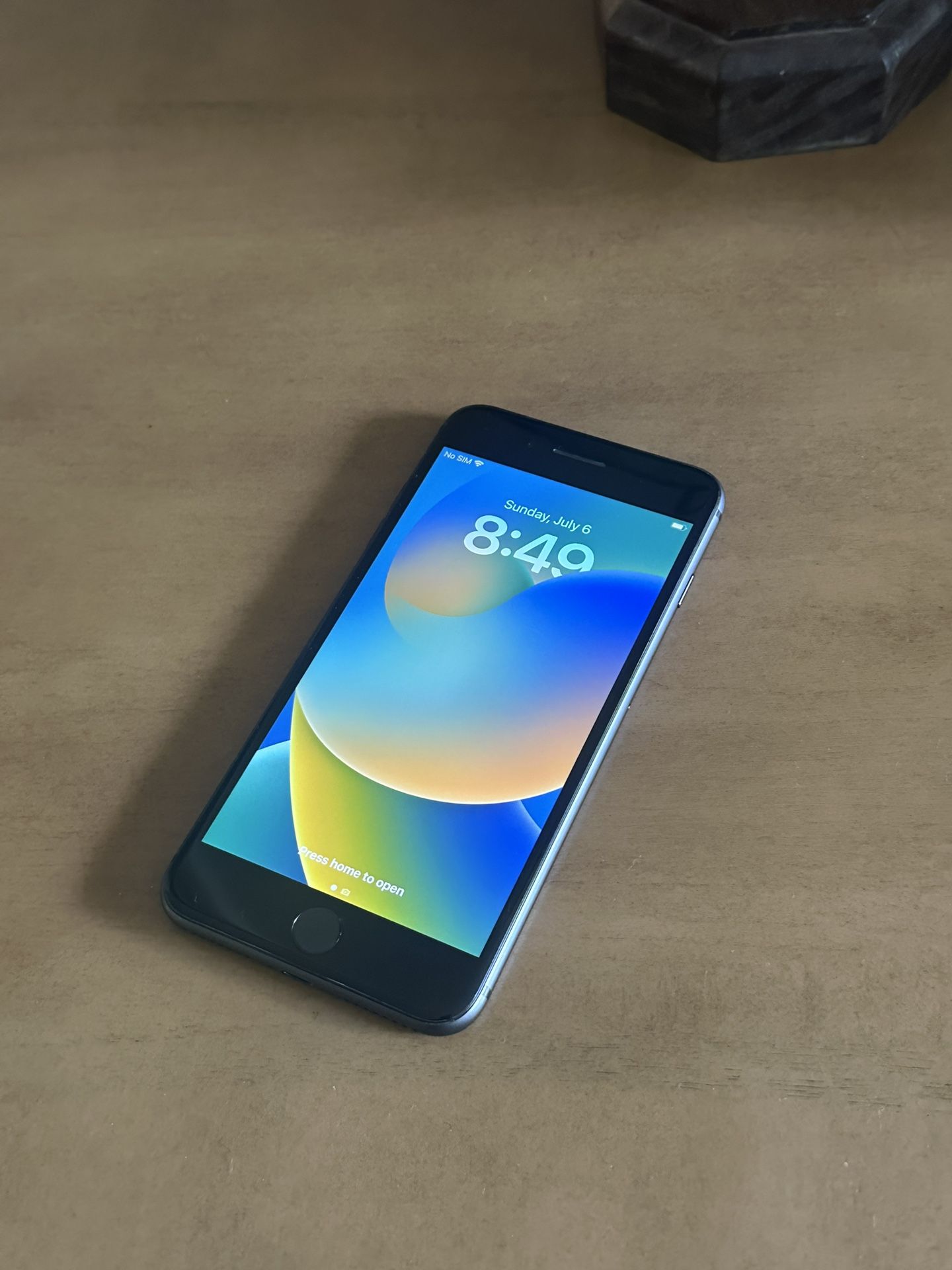 iPhone 8+ 64gb Unlocked Black