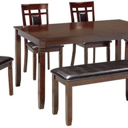 Nice Wood Dinette With Bench!