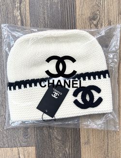 Cream Knit Beanie Hat New with Tags