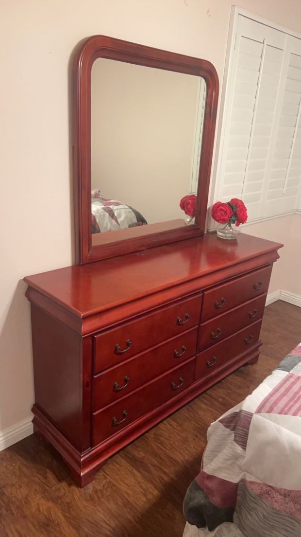 Dresser and nightstand for Sale in Pomona, CA OfferUp