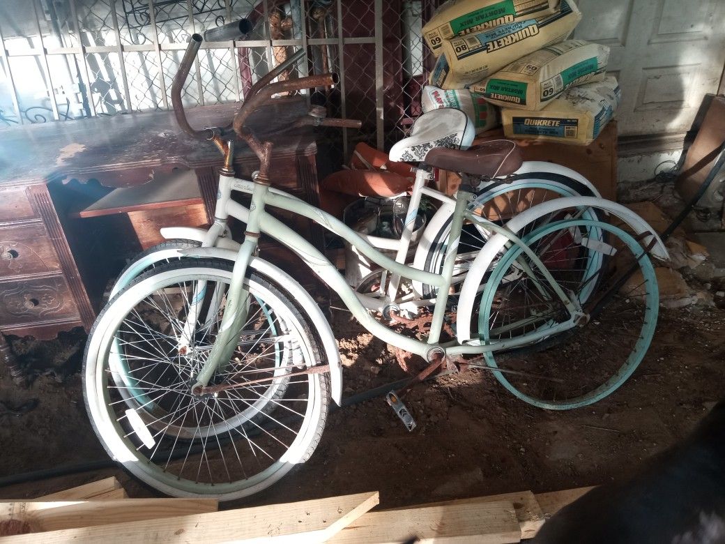 Girls Bikes Beach Cruisers