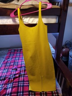 Forever 21 mustard yellow dress size S