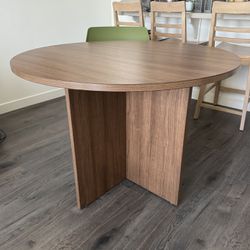 ROUND WOOD TABLE 42”