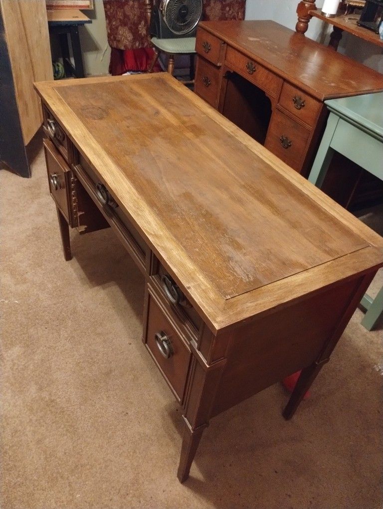 Vintahe Sewing Machine Table