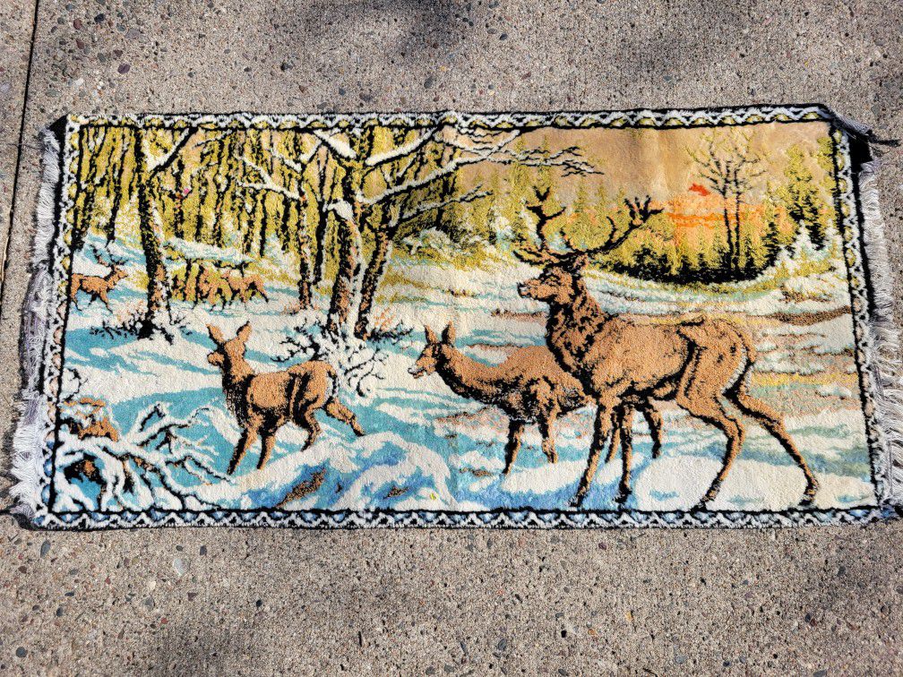 Vintage Deer Rug 36"x19" Beautiful Image Handmade
