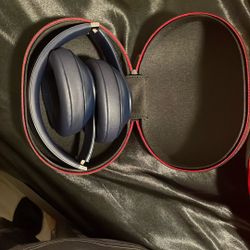 studio beat headphones 