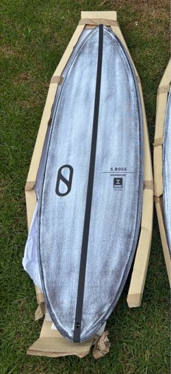 5’4 S Boss Slater Designs Volcanic Firewire