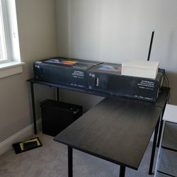 Kameron L-Shape Desk

+ Ktrio Large Gaming Mouse Pad