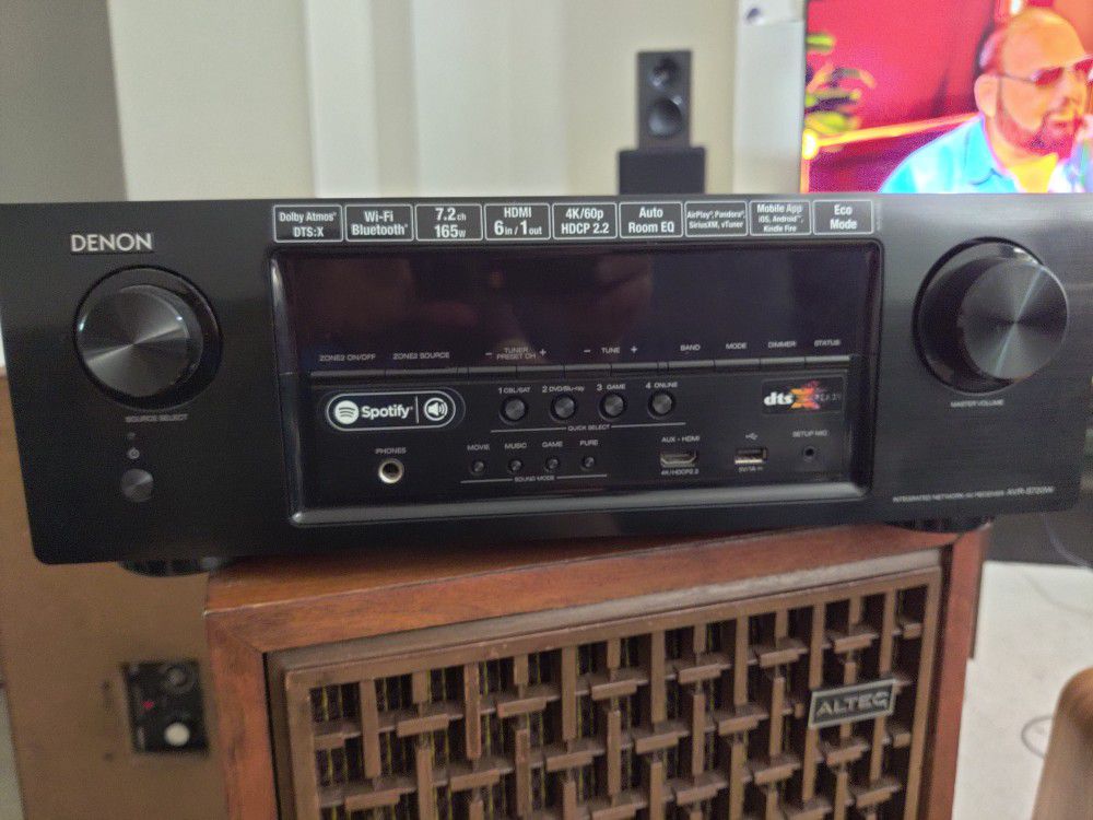Denon AVR S720w. Audio Video Receiver 
